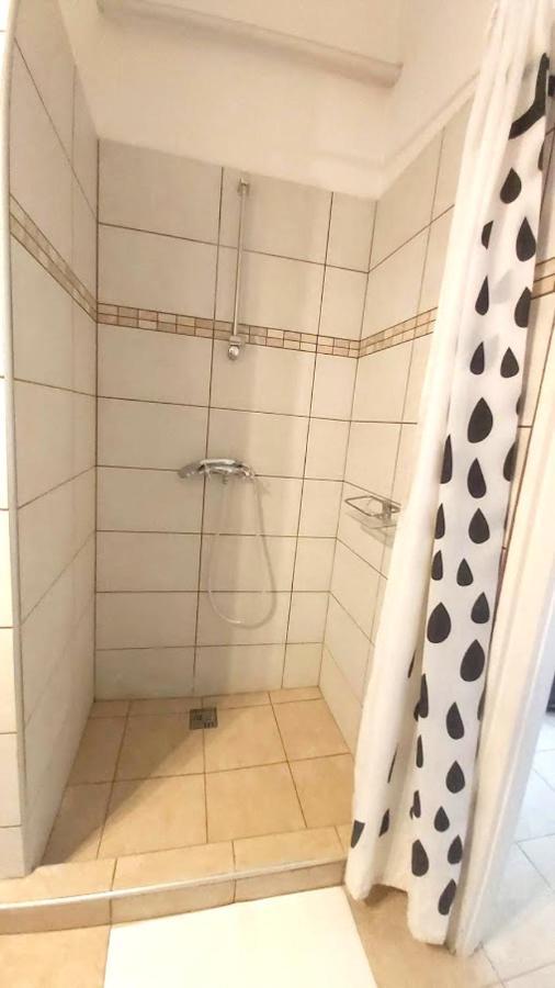 Eozin Apartman Pécs Kültér fotó
